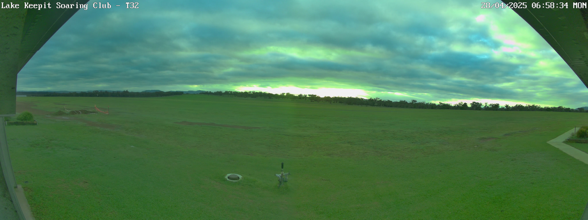 time-lapse frame, Lake Keepit Soaring Club T32 webcam