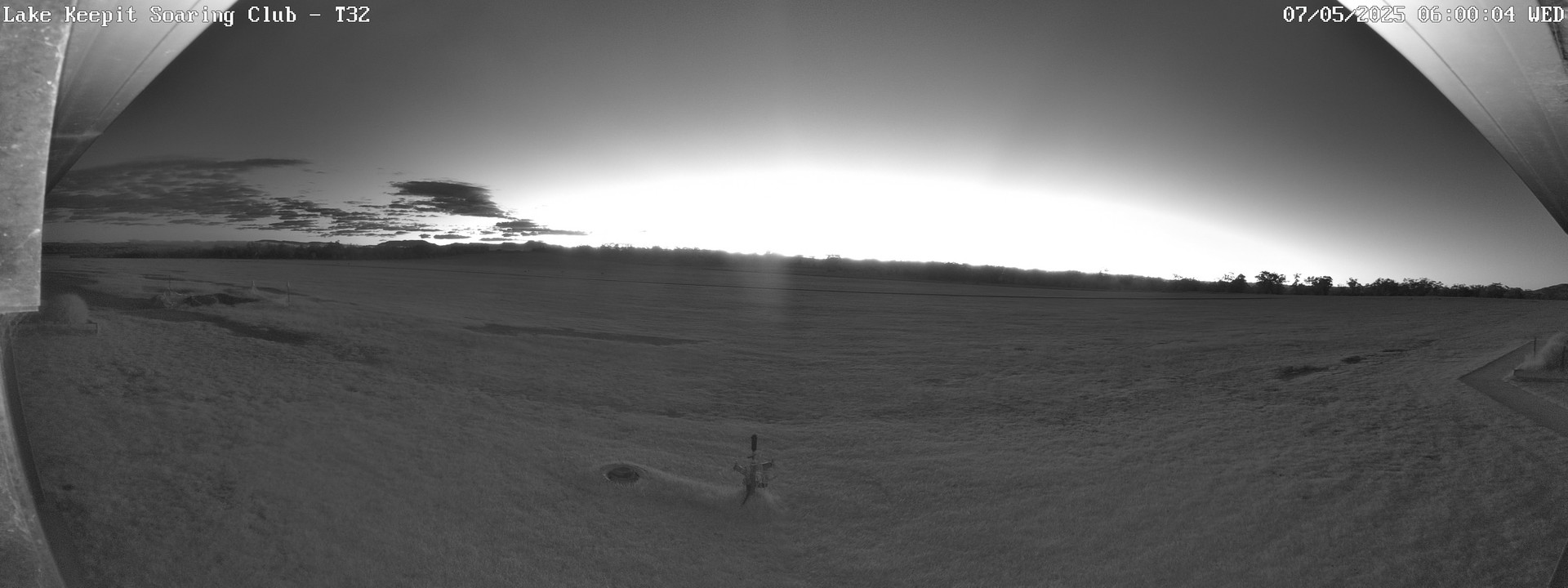 time-lapse frame, Lake Keepit Soaring Club T32 webcam