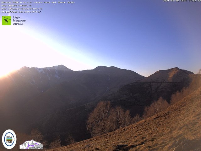time-lapse frame, Monte Zeda volpe 8-4-2021 webcam